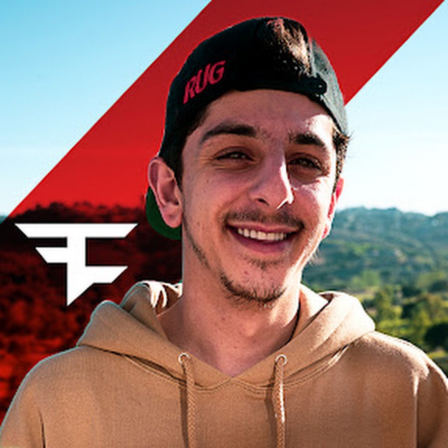 Profile picture of Faze Rug